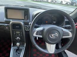 【　ステアリング　】ステアリングはとても綺麗な状態です