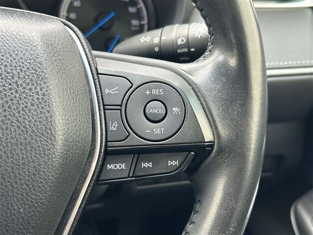 大切な人に気持ちよく乗ってもらいたい・・・そんな気持ちを込めてお客様のカーライフのお手伝いをさせてください。