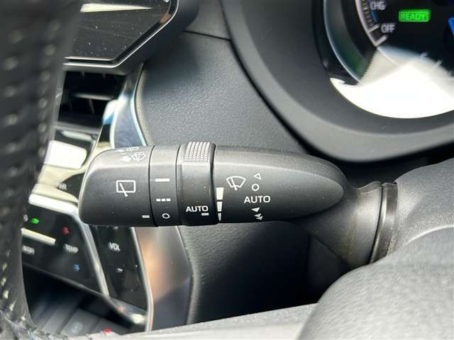 大切な人に気持ちよく乗ってもらいたい・・・そんな気持ちを込めてお客様のカーライフのお手伝いをさせてください。