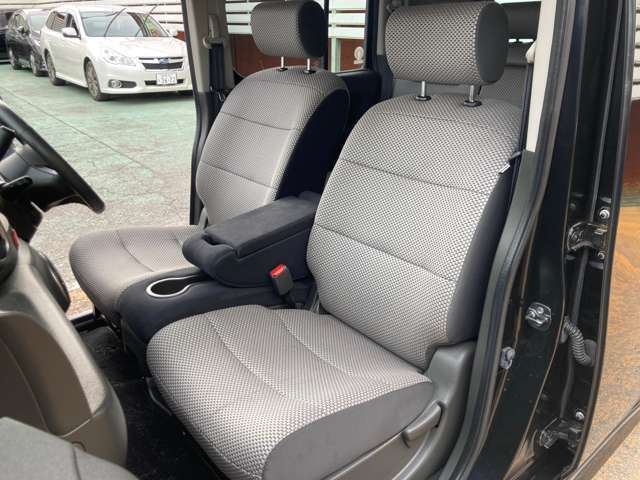 整備工場完備で万が一でも安心です！お車のことであれば何でもご相談下さい！全面的にお任せ下さい！！