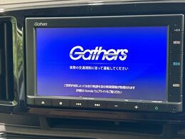 【純正ナビ】人気の純正ナビを装備。オーディオ機能も充実しており、Bluetooth接続すればお持ちのスマホやMP3プレイヤーの音楽を再生可能！毎日の運転がさらに楽しくなります！！