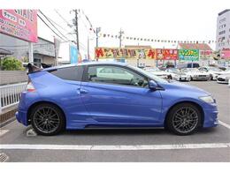 こちらは凄く前オーナー様が大事に乗られていました！各種記録簿！取説も御座います。車検も令和8・2月！たっぷり！外装も内装も充分に綺麗です！自慢できる！希少車！試乗OKです！アクセス多数！お早めにどうぞ