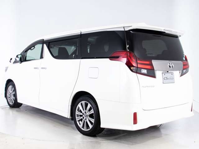 ★ボディーカラーは新車時からの純正色です！色替え車・オールペイント車両ではございません。