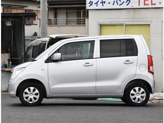 国の認証工場にてしっかりと整備させて頂きます。常時国家整備士も在中しております。販売後も整備や車検等のアフターフォローもお手伝いさせて頂きます。