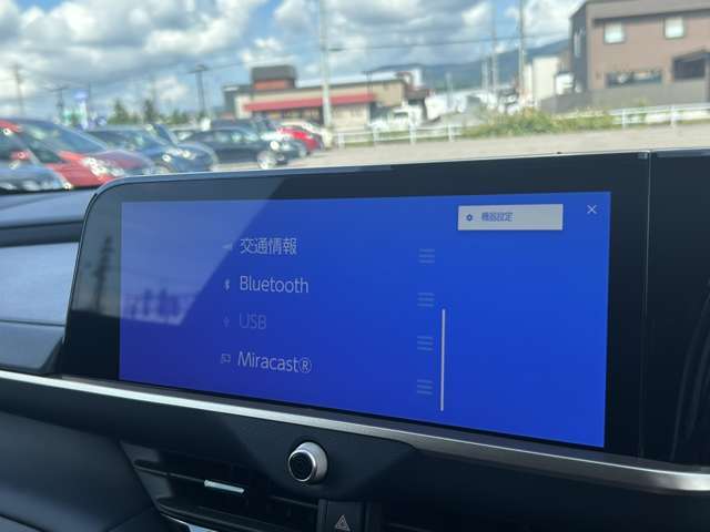 せっかく見つけたお気に入りの1台を遠いからとあきらめてほしくない！遠方でも陸送納車承れます。