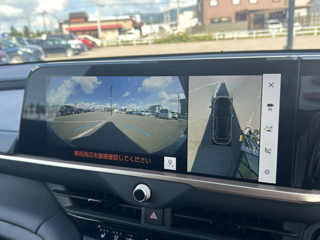 納車前に内外装のクリーニングをいたします。各種コーティング（別途有料）もご用意しておりますので、是非ご相談ください。
