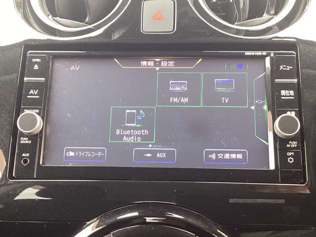 フルセグTV・ラジオ・CD/DVD・Bluetooth☆