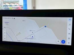 純正ナビ。フルセグ、ブルートゥースお楽しみいただけます。