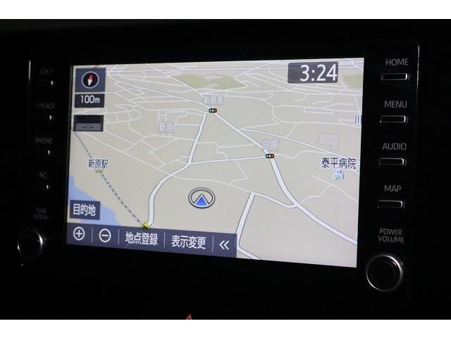 ナビを装備！　施設名などから、すぐに最適ルートを検索します。（機種によりナビやコネクトサービス等ご利用の際は、別途契約が必要となる場合があります）