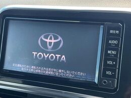 【純正ナビ】人気の純正ナビを装備。オーディオ機能も充実しており、Bluetooth接続すればお持ちのスマホやMP3プレイヤーの音楽を再生可能！毎日の運転がさらに楽しくなります！！