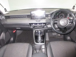 インパネ周りはこのようなレイアウトになっております。