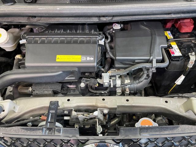 親切・丁寧な専門メカニックスタッフが応対！・車検・点検整備・事故等の修理などアフターサービスも安心。お車のカスタマイズもネクステージのサービススタッフまでご相談ください！