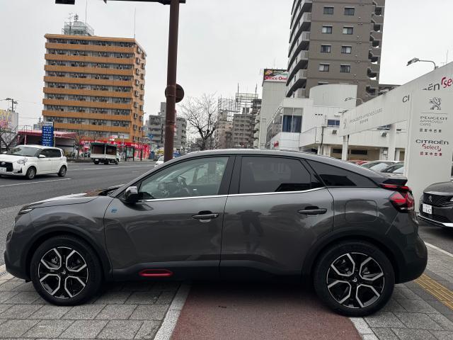 乗る人すべてに、快適を。