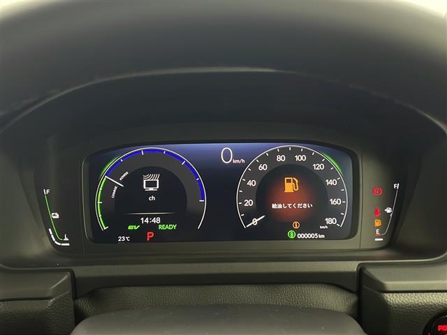 【スピードメーター】メーターがシンプルで見やすく運転しやすいですね！