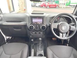 輸入車グループ総在庫数約2，000台！全国の系列店からメーカー・車種問わずご紹介出来るので、あなたにピッタリのお車が見つかるはずです♪まずはお問い合わせ下さい☆