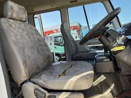 下取り・買い取り強化中！乗らなくなったお車をお持ちの方や、乗り換えをご検討中の方、無料見積もり査定させて頂きますのでぜひ一度お問合せください♪