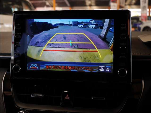 ■バックモニター（後方確認しながら安心して駐車が出来ます♪）