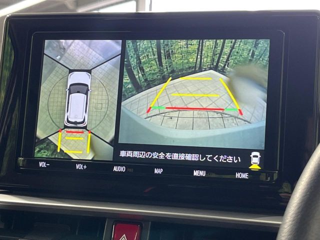 【マルチテレインモニター】車のフロントやサイドのカメラ画像を同時にモニター表示することで、悪路や狭い道を走行時でも周囲の状況確認ができ安心！本格SUVにうれしい装備です♪