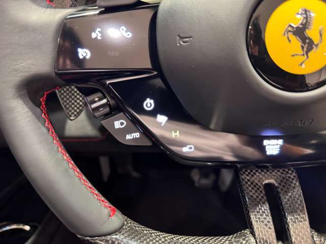 eマネッティーノ搭載【電動パワートレインの制御を4段階で切り替えることが可能です。】