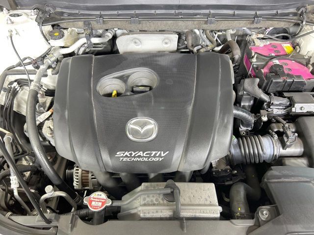 親切・丁寧な専門メカニックスタッフが応対！・車検・点検整備・事故等の修理などアフターサービスも安心。お車のカスタマイズもネクステージのサービススタッフまでご相談ください！