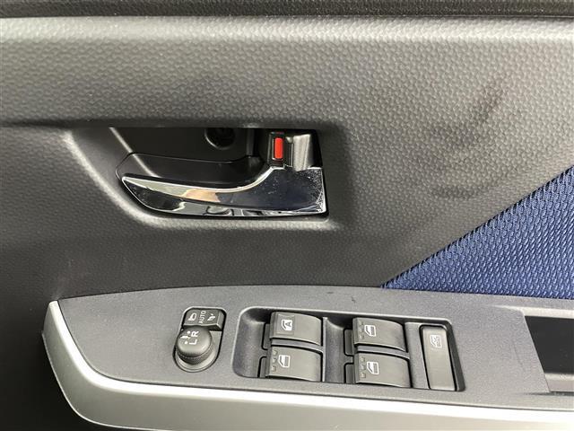 【窓操作部】軽い力で、窓を開けたり閉めたりすることができます！掲載箇所以外にご希望の写真がございましたら、お気軽にお問い合わせ下さい！メールや郵送でお送りさせていただきます。