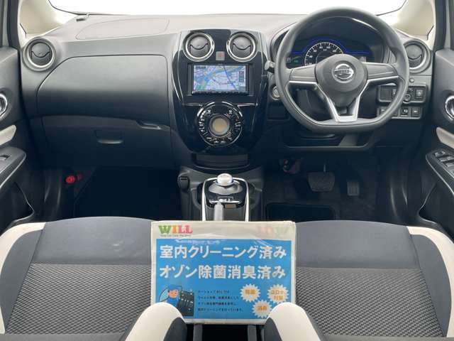 ☆禁煙車☆エマージェンシーブレーキ☆コーナーセンサー☆ETC☆バックカメラ☆社外ナビ☆1年間走行距離無制限保証付☆
