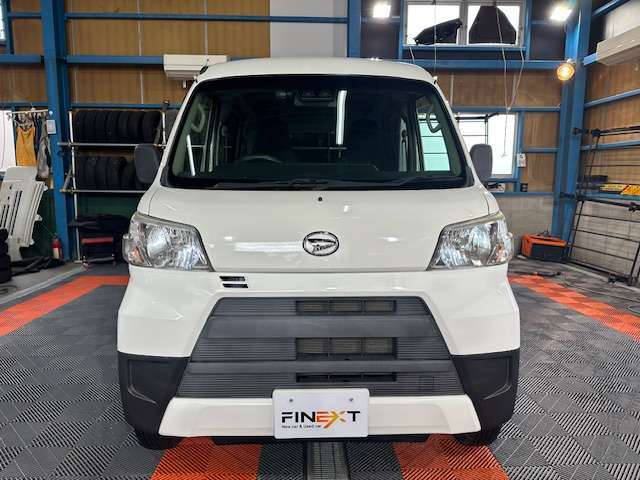軽バンを専門としたプロショップです。経験豊富なスタッフがお客様のビジネス、普段使いでも全面的にサポートいたします！
