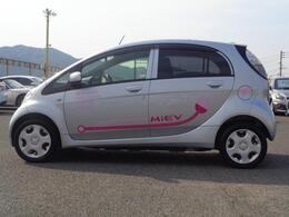 九州トップクラスの大型展示場で高品質車を常時200台を展示しております。当店の他展示車もご覧ください。