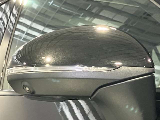 ◎別店舗で展示中の場合もございますので、実車確認ご希望の際は、03-5479-1700まで事前に在庫のご確認と、ご来店のご予約をお願い致します。