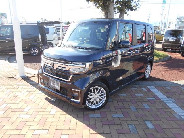 令和4年　N-BOXカスタム　EXターボ　ミッドナイトブルービームメタリック　入荷しました！