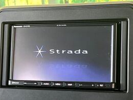 【ナビゲーション】使いやすいナビで目的地までしっかり案内してくれます。各種オーディオ再生機能も充実しており、お車の運転がさらに楽しくなります！！