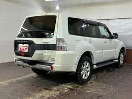 当店は安心のJUメンバーショップ！！JUでの仕入れや下取り車など展示しております☆（JU＝社団法人日本中古自動車販売協会連合会）