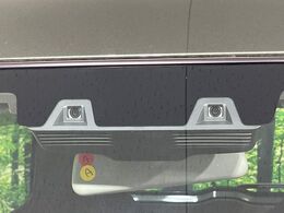 【スズキ　セーフティサポート】走行中に前方の車両等を認識し、衝突しそうな時は警報とブレーキで衝突回避と被害軽減をアシスト。より安全にドライブをお楽しみいただけます。