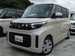 フロントカメラにより前方車輌や歩行者を検知。衝突の危険があるときは警報や衝突被害軽減ブレーキで衝突被害を軽減、または衝突を回避。安全運転をサポートします。