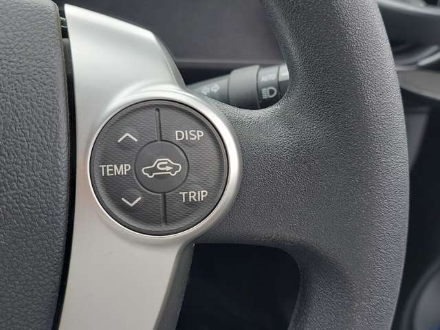【運転席操作部】『運転席周辺の装備』の画像になります。快適なドライブを楽しむための機能が装備されています！運転席から触れるので使いやすいです！