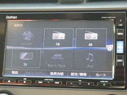 ★インターナビ★ ドライブに役立つ多彩な情報をご提供する☆Honda独自の通信型ナビです（*＾-＾*）ミュージックラックを搭載し、音質にこだわる方にオススメです♪