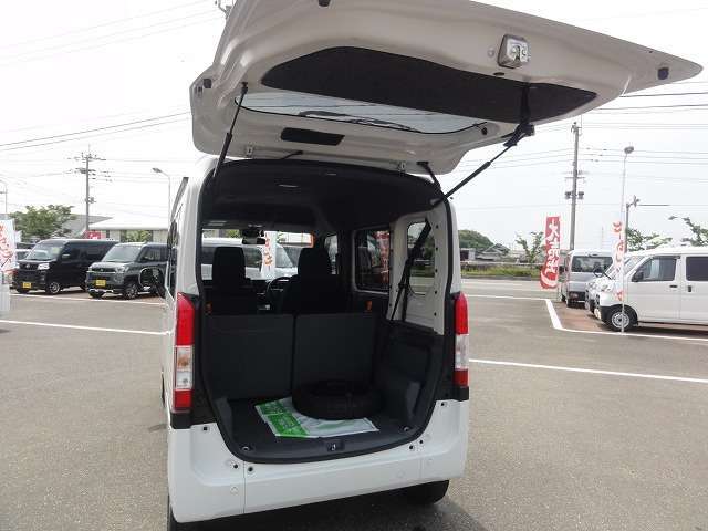 お手頃価格でお求めやすい車両も多いです！初めての車にもおすすめです。