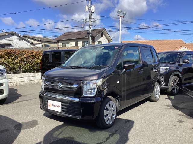 ☆ お車の保険の取り扱いも専門部署で対応させていただいております ☆ 国内大手3社の代理店なので保険会社ごとの特性も理解したうえでご案内いたします ☆ もしもの時も「ハヤシに電話」で保険のバッチリ ☆