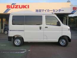 当店ではお車の購入からアフターフォローのみならず、お車に関することを窓口1つでサポート致します！車のことなら池田輪業へ★