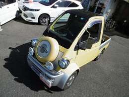 天張り張替済みです・その他付属品多数・ツートンルーフ・希少車です