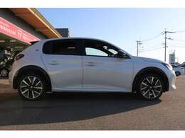 最長120回のお支払い方法からシュミレーションもできますのでご気軽にお問い合わせください♪