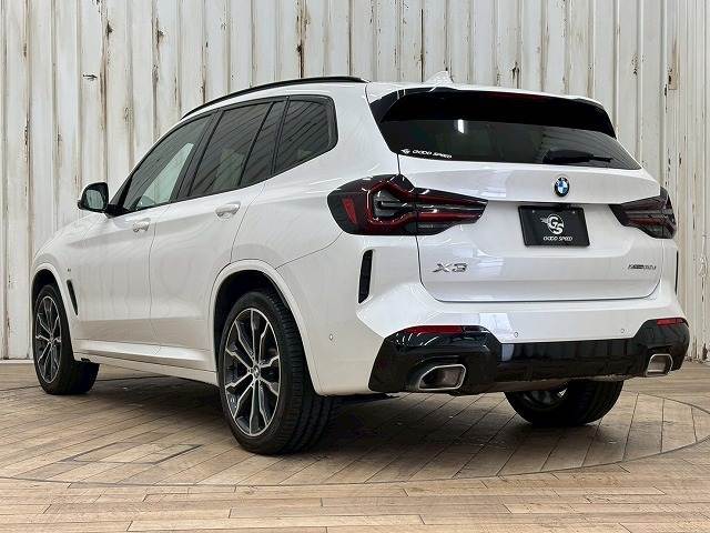 お車ご成約時の付帯率は驚きの90％OVER。GOOD　SPEED自慢のスーパーガラスコーティング。見違えるほどの輝きを放ち、納車後のメンテナンスも楽々。是非一度お試し下さい。