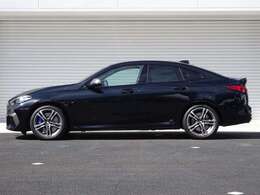 弊社中古車展示場は、高速道路も近いものですから、ご希望がございましたら高速試乗も承ります。お車によってはご試乗が難しい場合がございますので、一度弊社営業スタッフまでお問い合わせ下さい。