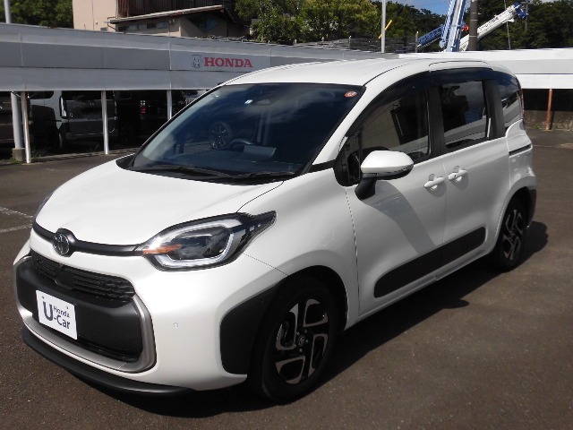 ご納車前には納車点検整備を実施いたします。指定交換部品（エンジンオイル、オイルエレメント、ワイパーゴム等）新品交換致します。その他必要交換部品は点検時交換致します。