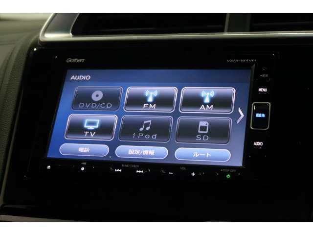 ナビゲーションももちろん装備☆多彩な機能で快適ドライブをアシスト☆オーディオ機能も充実していますね☆