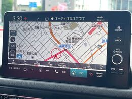 【9インチ　ホンダコネクトディスプレイ】視認性の高い大画面ディスプレイでナビの使用や、お持ちのスマートフォンと連携したbluetoothでの音楽再生が可能です♪