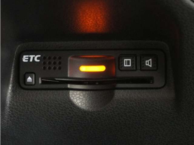 【ETC車載器】高速道路のご利用時にとても便利なETC車載器。セットアップ(費用別途)後にお渡ししとなります。