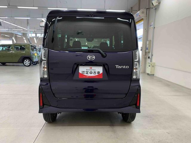 軽自動車、小型車を中心に常時300台展示車を御用意させて頂いております