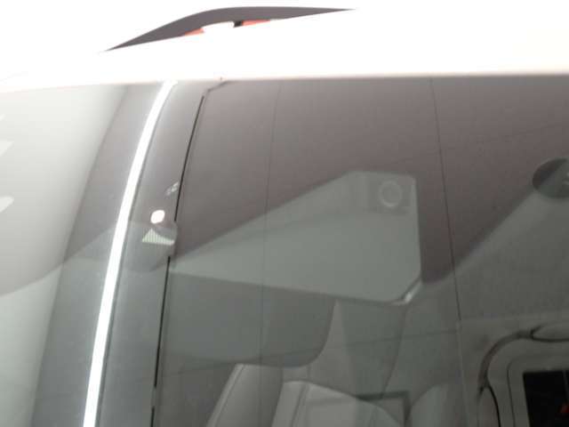 【アイサイト・障害物センサー・全席シートヒーター・パワーシート・パワーゲート・LEDヘッドライト・スマートキー・純正AW】社外メモリーナビ・バックカメラ・Bluetooth・ETC