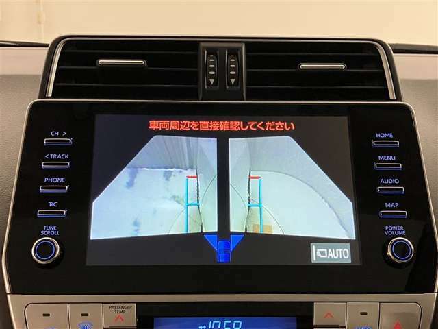 いまや必須装備「ナビゲーション」搭載！知らない場所にスイスイッとドライブ。もう、これなしではハンドルを握れませんね！でも運転中の操作は危険ですのでご注意ですね☆